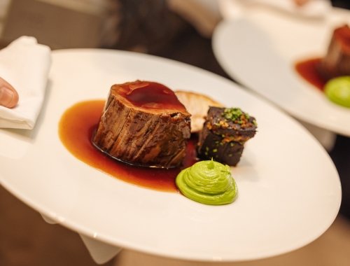 Official Twickenham Stadium hospitality packages with premium lunch image