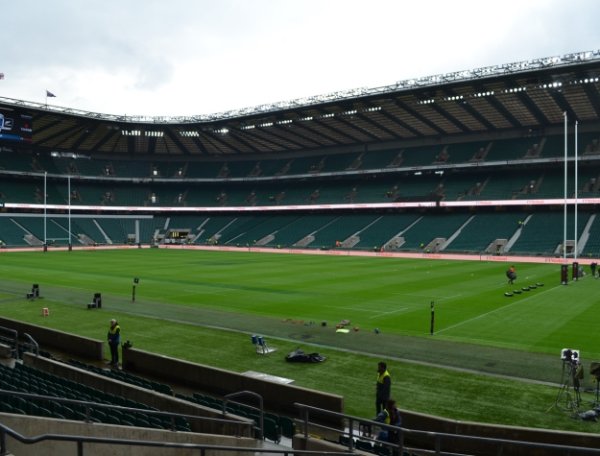 Official Twickenham Stadium hospitality packages with premium tickets