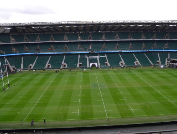 Official Twickenham Stadium hospitality packages with premium tickets